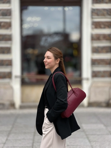 bassotto burgund kolor4.webp