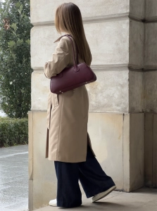 torebka typu jamnik BASSOTTO burgundowa Venasti