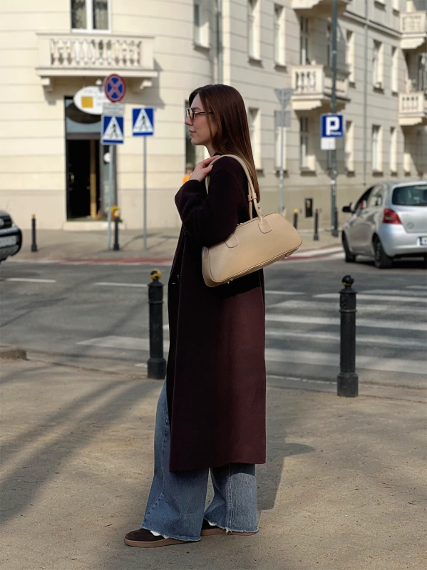 Torebka bagietka beżowa ze skóry naturalnej BASSOTTO  - stylizacja jesienna